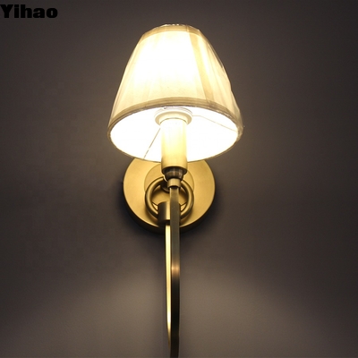 comprar Modern Brass LED Wall Lamp with Warm White Light for Living Room fabricación en línea