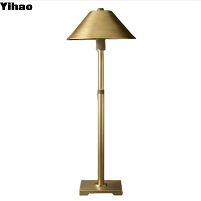 E26 / Candelabra Lámpara de mesa de latón recargable con cableado Lámpara de escritorio de latón LED