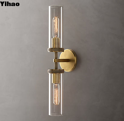 Iluminadores de pared con cableado con acabado de latón para espacios sofisticados