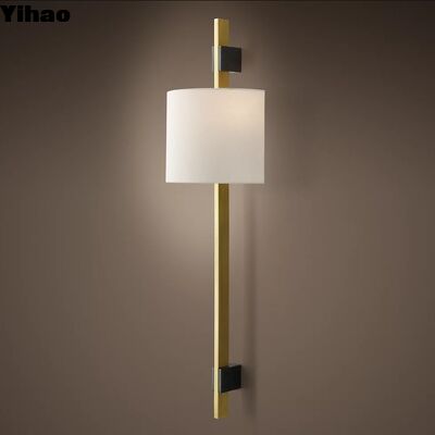 Lámpara de pared de cobre moderna de Yihao con 2700K de luz blanca cálida para el salón